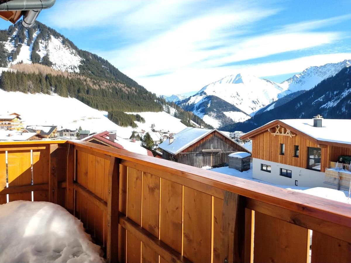 شقة بيروانغ  في Chalet Zur Rose المظهر الخارجي الصورة